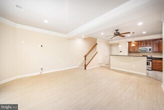3687 Spring Hollow Ln in Frederick, MD - Building Photo - Building Photo