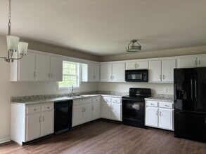 2863 Rome Ln in Clarksville, TN - Building Photo - Building Photo