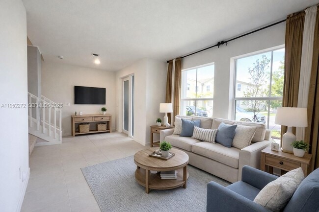 12838 SW 243rd St in Princeton, FL - Building Photo - Building Photo