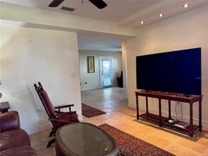 2559 Arlington St in Sarasota, FL - Building Photo - Building Photo