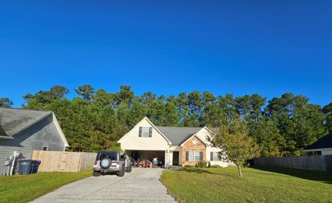 property at 2013 W T Whitehead Dr