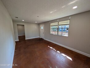 2063 N Laura St in Jacksonville, FL - Building Photo - Building Photo