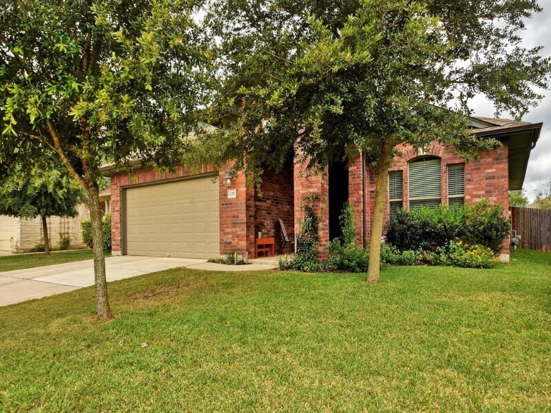 126 Split Rail Dr in San Marcos, TX - Building Photo