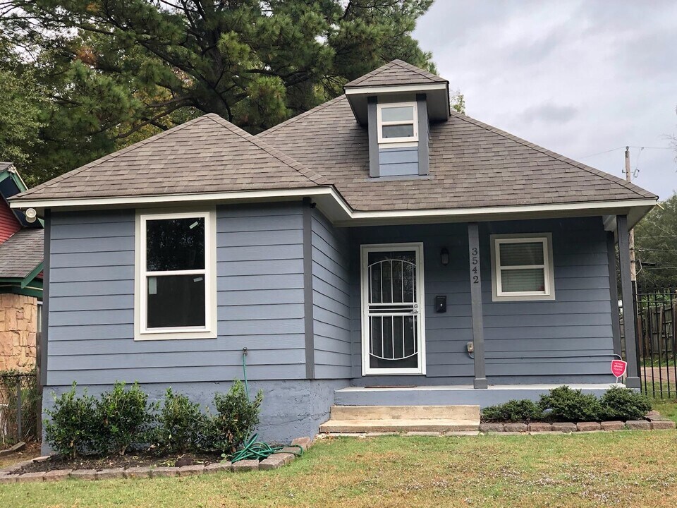 3542 Douglass Ave in Memphis, TN - Building Photo
