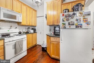 858 N 25th St, Unit 1 in Philadelphia, PA - Building Photo - Building Photo