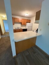 Arbor Landing Apartments in Shakopee, MN - Building Photo - Building Photo