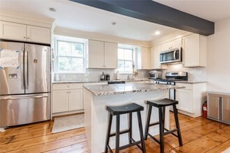 120 Verplanck Ave in Beacon, NY - Building Photo - Building Photo