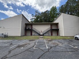 6376 Applecross Ave in Fayetteville, NC - Building Photo