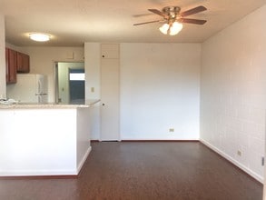 816 Birch St in Honolulu, HI - Building Photo - Building Photo