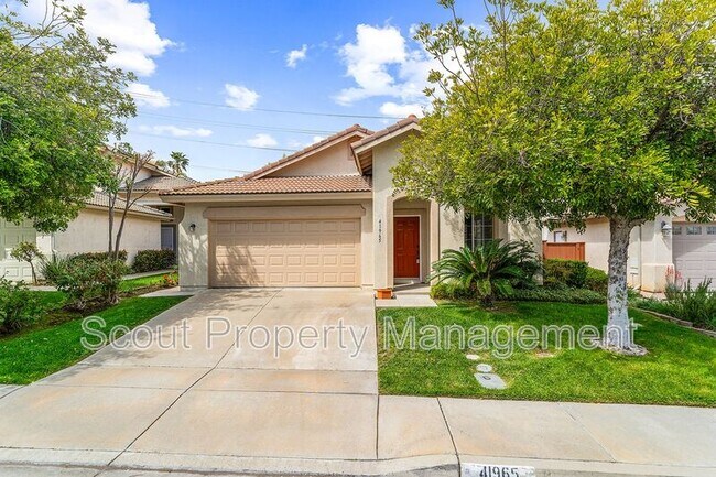 property at 41965 Vardon Dr
