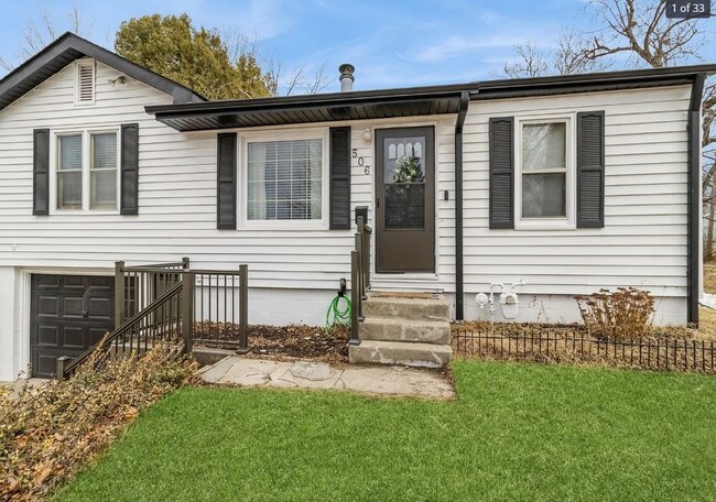 property at 560 E 21st St S