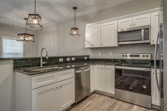 1127 N Washington Ave in Cookeville, TN - Building Photo - Building Photo