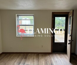 157 W Orchard Springs Dr in Dayton, OH - Building Photo - Building Photo