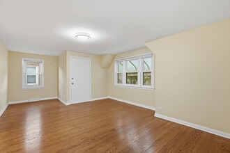 3840 S Wolcott Ave, Unit 2 in Chicago, IL - Building Photo - Building Photo