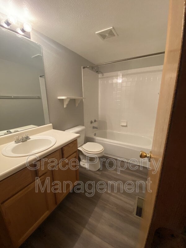 10030 Umatilla Way in Thornton, CO - Building Photo - Building Photo