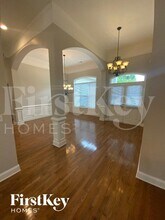 33 Roberson Dr in Cartersville, GA - Building Photo - Building Photo
