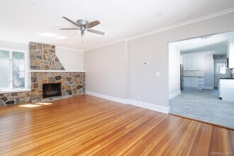 1306 Henry Ave in Mamaroneck, NY - Building Photo - Building Photo