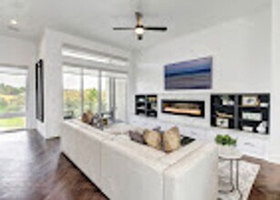 6021 W Oaks Blvd in Rocklin, CA - Building Photo - Building Photo