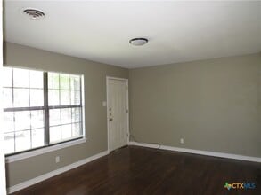 504 McArthur Dr in Killeen, TX - Building Photo - Building Photo