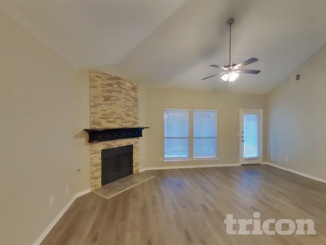 511 Wolf Dr in Forney, TX - Building Photo - Building Photo