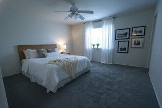 24215 Beef Canyon Dr, Unit 214 in Hockley, TX - Building Photo - Building Photo