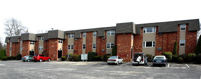 Gristmill Apartments in Warwick, RI - Building Photo - Building Photo