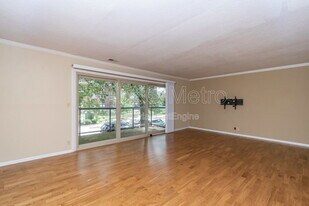 4618 Holly St in Kansas City, MO - Building Photo