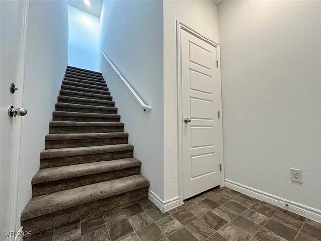 25 Barbara Ln in Las Vegas, NV - Building Photo - Building Photo