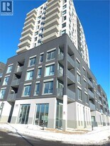 1333 Weber St E in Kitchener, ON - Building Photo