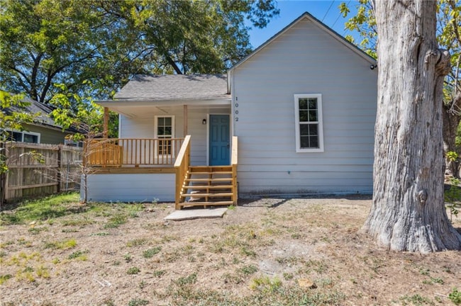 1002 S 2nd St