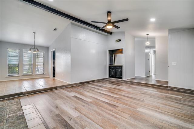 property at 3108 Kensington Dr