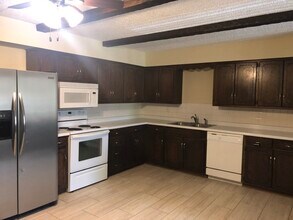 304 4th St S, Unit 102 in Sauk Rapids, MN - Building Photo - Building Photo