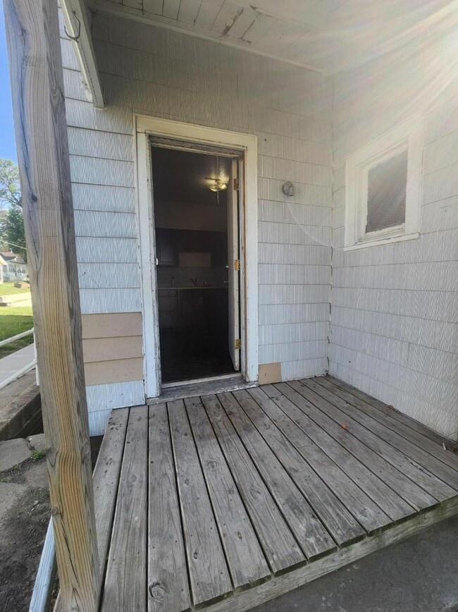 2022 Castelar St in Omaha, NE - Building Photo - Building Photo