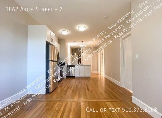 1862 Arch St in Berkeley, CA - Building Photo - Building Photo