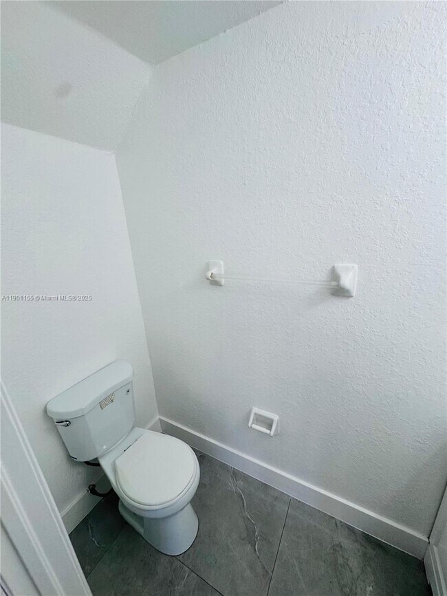 property at 949 SW 6th Pl