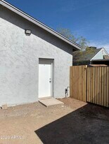 1759 W Hadley St in Phoenix, AZ - Building Photo