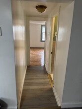 56 7th St, Unit 1 in Cambridge, MA - Foto de edificio - Building Photo