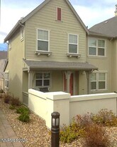 1615 Lone Oak Trail in Reno, NV - Building Photo