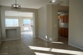 131 Newburg Ave in North Las Vegas, NV - Building Photo - Building Photo