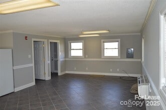 2166 Old Mountain Rd in Statesville, NC - Building Photo - Building Photo