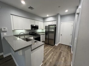 4300 Newton Ave in San Diego, CA - Building Photo - Building Photo