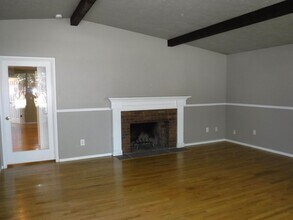 6021 Chestnut Dr in Boise, ID - Building Photo - Building Photo