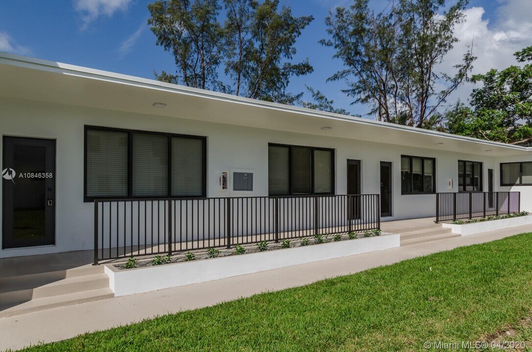 1765 Normandy Dr-Unit -3 in Miami Beach, FL - Foto de edificio