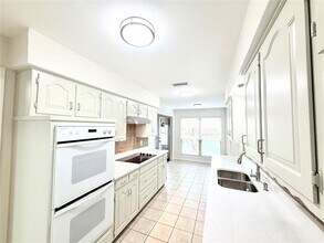 1670 Clydesdale Dr in Lewisville, TX - Building Photo - Building Photo