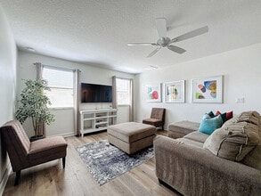 9024 Shadow Mountain St, Unit SI ID1061306P in Four Corners, FL - Building Photo - Building Photo