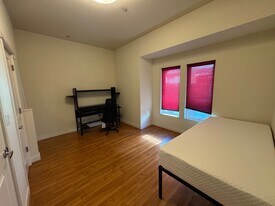 179 Cahill Park Dr in San Jose, CA - Building Photo