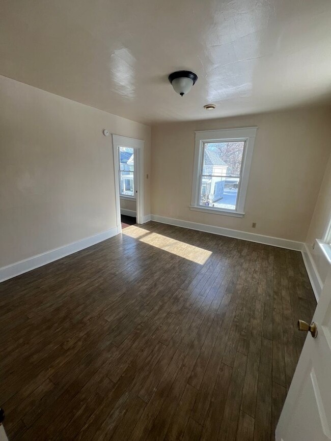 314-16 Poplar St in Erie, PA - Foto de edificio - Building Photo