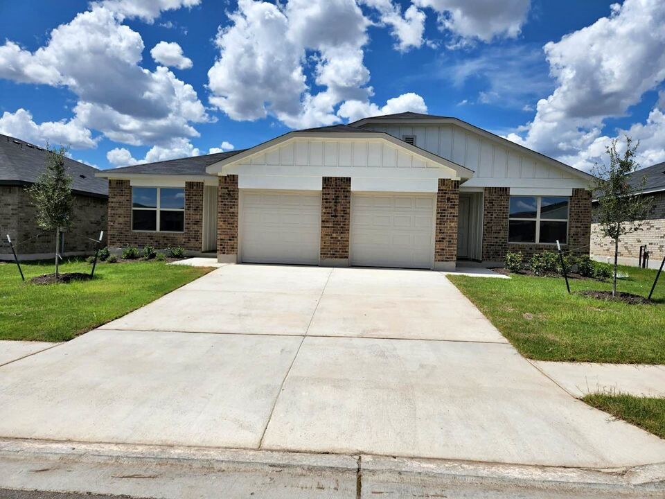 1266 Lehmann, Unit B in Copperas Cove, TX - Building Photo