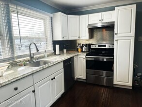 146 Marine Plaza-Unit -APT 1 in Forked River, NJ - Building Photo - Building Photo