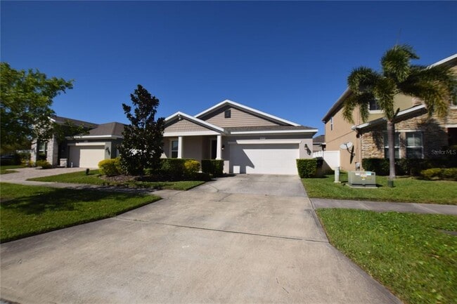 property at 2021 Beacon Landing Cir